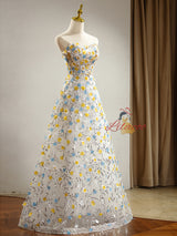 White Tulle Sequins Flower Prom Dress