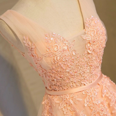 Orange Tulle Appliques V-neck Homecoming Dress