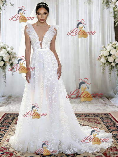 White Tulle V-neck Appliques Wedding Dress