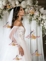 White TUlle Long Sleeve Appliques Wedding Dress