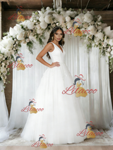 White Tulle V-neck Backless Wedding Dress