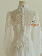 White Long Sleeve V-neck Lace Wedding Dress