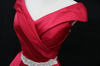Burgundy Satin Pleats Beading Homecoming Dress