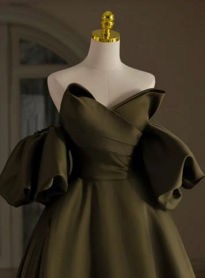 Green Satin Pleats Puff Sleeve Prom Dress