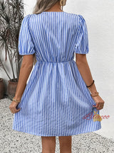 Retro Striped Round Neck Bow Tie Dress