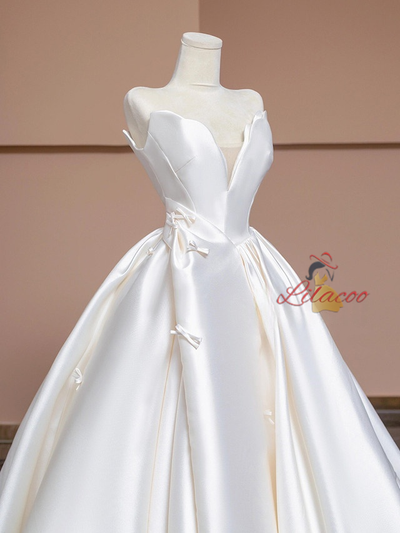 Simple Ivory White Satin Strapless Bow Wedding Dress