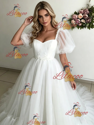 White Tulle Puff Sleeve Appliques Wedding Dress
