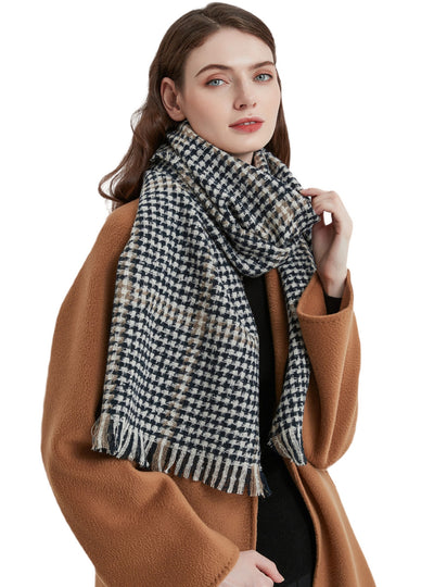 Retro Houndstooth Plaid Scarf
