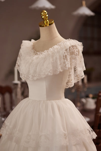 White Lace Tiers Wedding Dress
