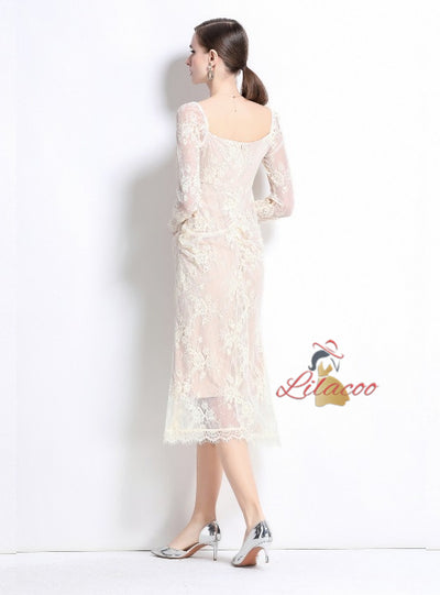 Wide Collar Elastic Pleated Dress