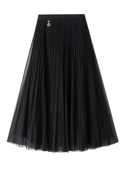 Metal Buckle Pleated Yarn Skirt