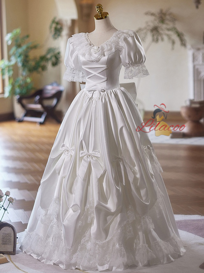 White Satin V-neck Lace Bow Wedding Dress