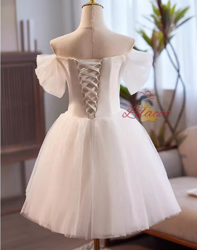 White Tulle Pleats 3D Flower Wedding Dress