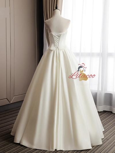 White Satin Sweetheart Wedding Dress