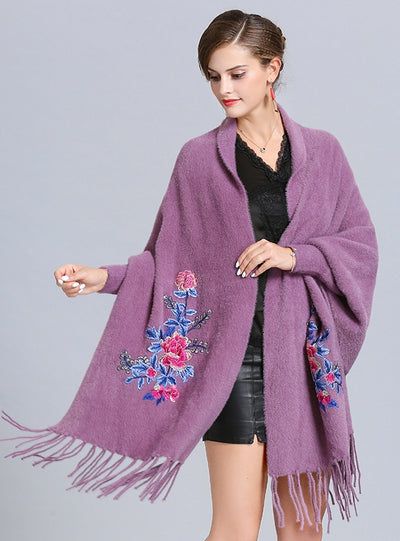 Loosely Embroidered Bat Sleeve Shawl Cloak