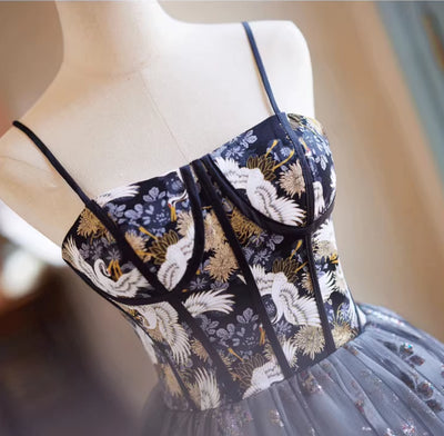Black Tulle Sequins Embroidery Homecoming Dress
