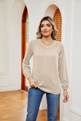 Solid Color V-neck Loose Long Sleeve T-shirt
