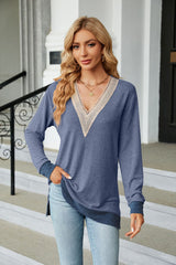 V-neck Contrast Split Loose Long Sleeve T-shirt