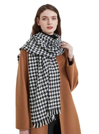 College Wind Houndstooth Scarf