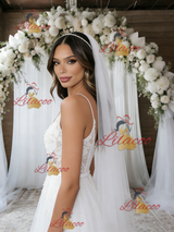 White Tulle Lace Spaghetti Straps Wedding Dress