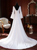 White Satin V-neck Long Sleeve Wedding Dress
