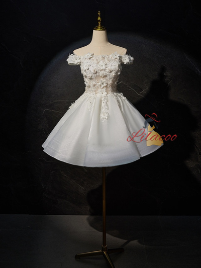 White Tulle 3D Appliques Homecoming Dress