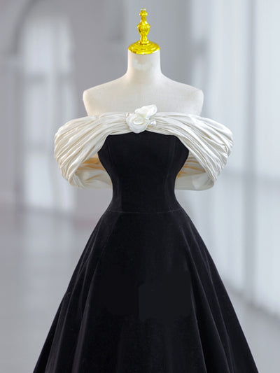 Black Velvet Off the Shoulder Short Prom Dress