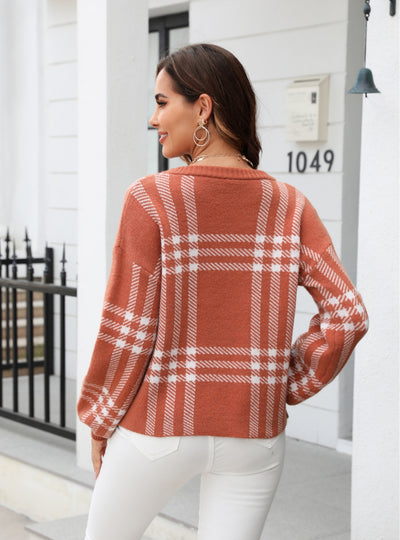 Plaid Splicing Pullover Round Neck Sweater