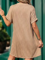 V-neck Short-sleeved Pocket Dress