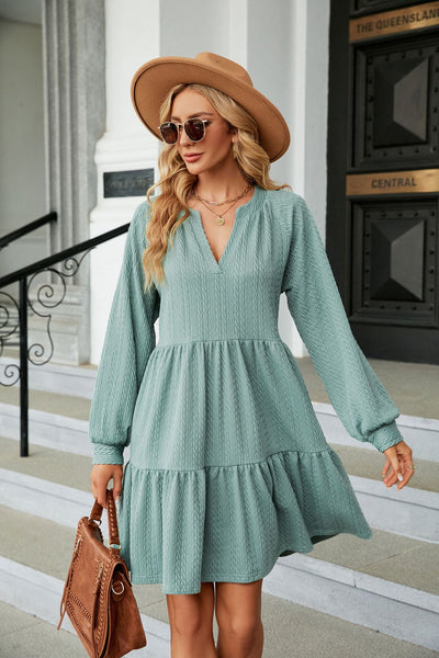 Solid Color V-neck Pleated Long Sleeve Dress