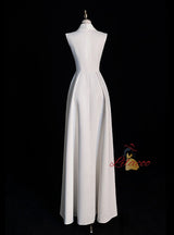 White V-neck Sleeveless Prom Dress
