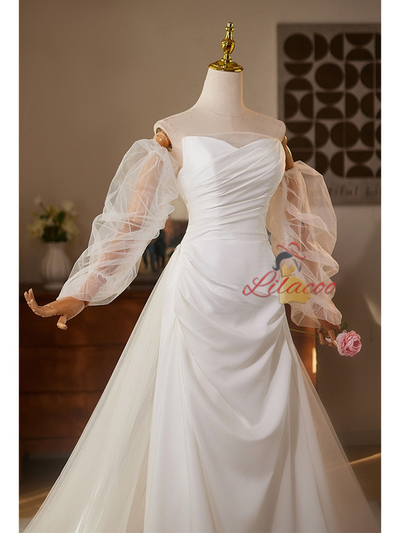 White Strapless Pleats Wedding Dress