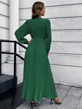 V-neck Long-sleeved Pleated Long Dress
