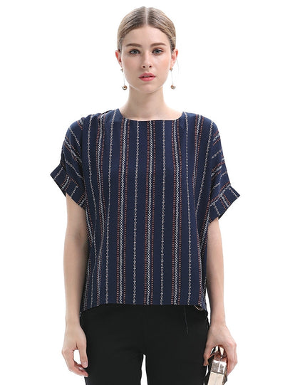 Loose Round Neck Casual Striped T-shirt