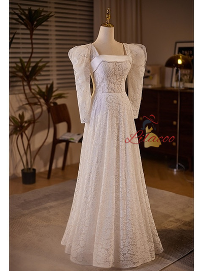 White Lace Long Sleeve Wedding Dress