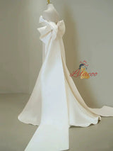 Ivory Satin Strapless Pleats Wedding Dress