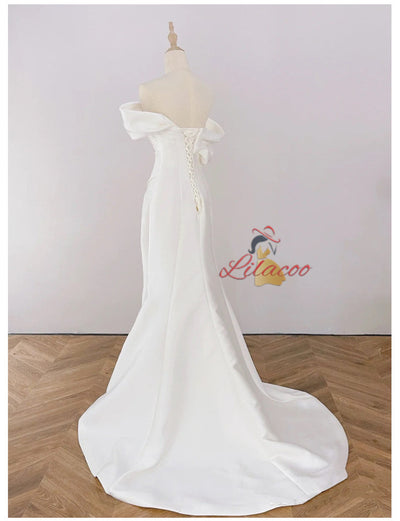 White Mermaid Satin Pleats Wedding Dress