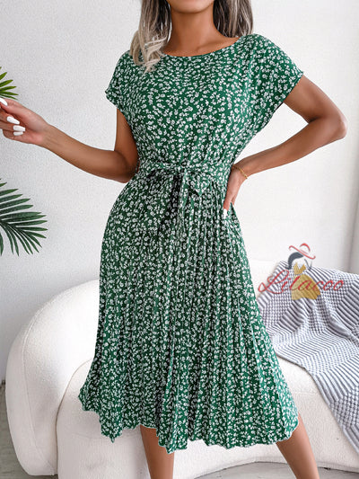 Casual Short-sleeved Floral Pleated Dress