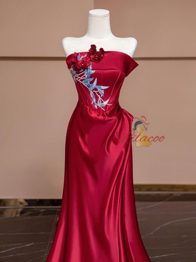 Red Satin Strapless Appliques Pleats Prom Dress