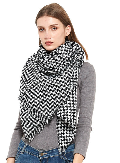 Cashmere Black and White Houndstooth Scarf