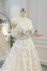 Ivory Tulle Off the Shoulder Lace Appliques Wedding Dress