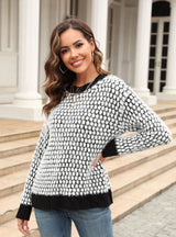 Contrast Stitching Round Neck Sweater