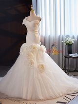 White Tulle Flower Wedding Dress