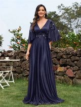 Navy Blue V-neck Appliques Prom Dress