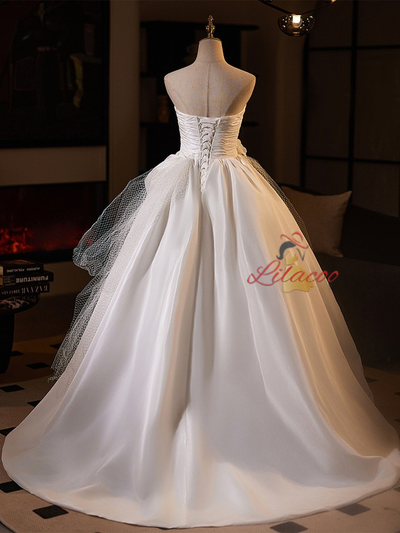 White Satin Strapless Pleats Wedding Dress