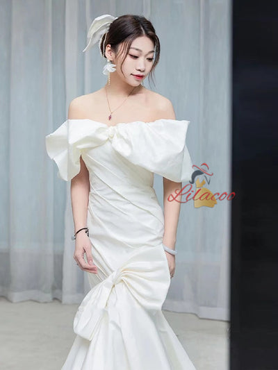 White Mermaid Satin Pleats Wedding Dress With Bow
