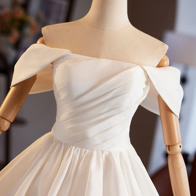 White Mermaid Lace Pleats Wedding Dress