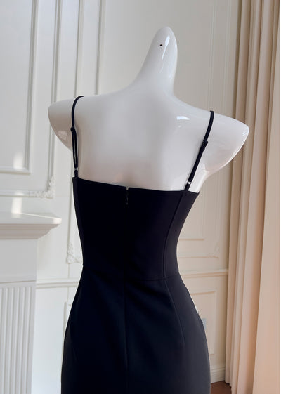 Black Straps Appliques Beading Prom Dress