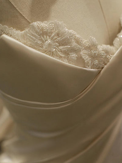 Sexy White Mermaid Satin Lace Beading Wedding Dress