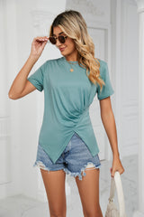 Loose Round Neck Pleated T-shirt